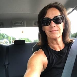 Meet your Posher, Holly